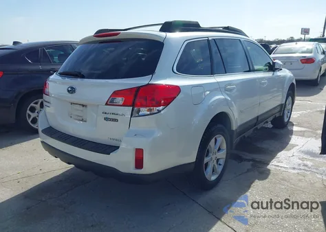 2013 Subaru Outback 2.5I Premium z USA, uszkodzony, nr VIN 4S4BRCBCXD3316450